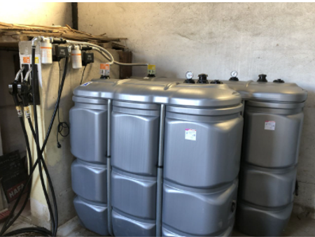 cuves double paroi avec systeme de pompage pour stockage securise de fioul en interieur